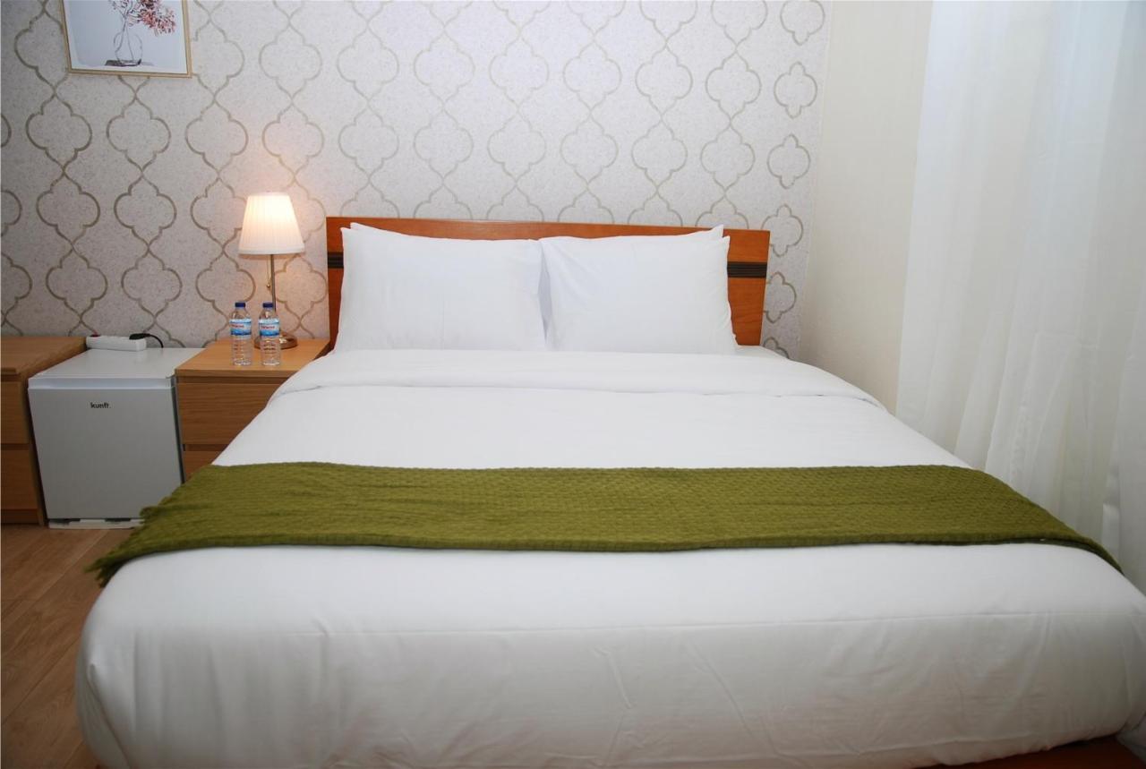 Amor Lisboa Hostel Экстерьер фото
